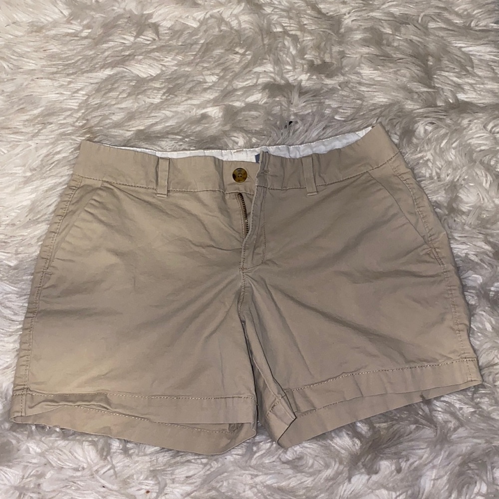 Old Navy size 4 regular khaki shorts